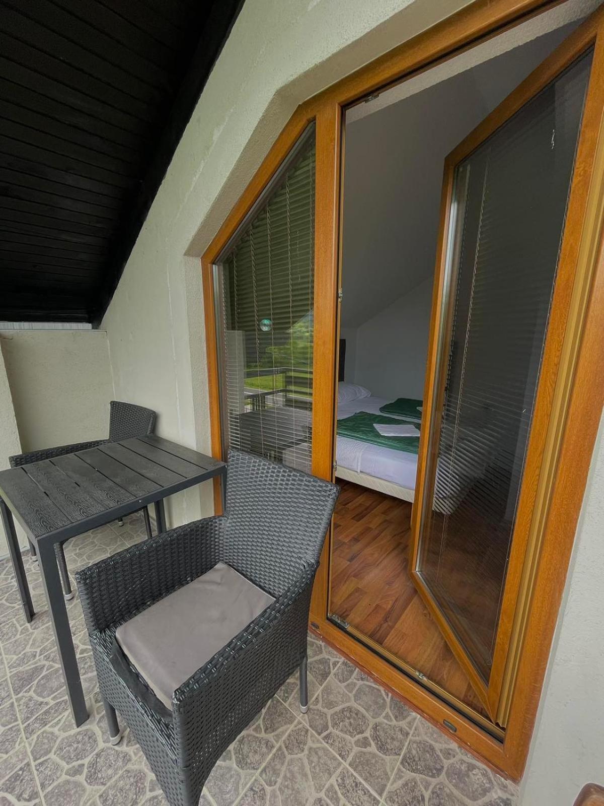 Apartment Una Dreams Lohovo Bihać Exteriör bild