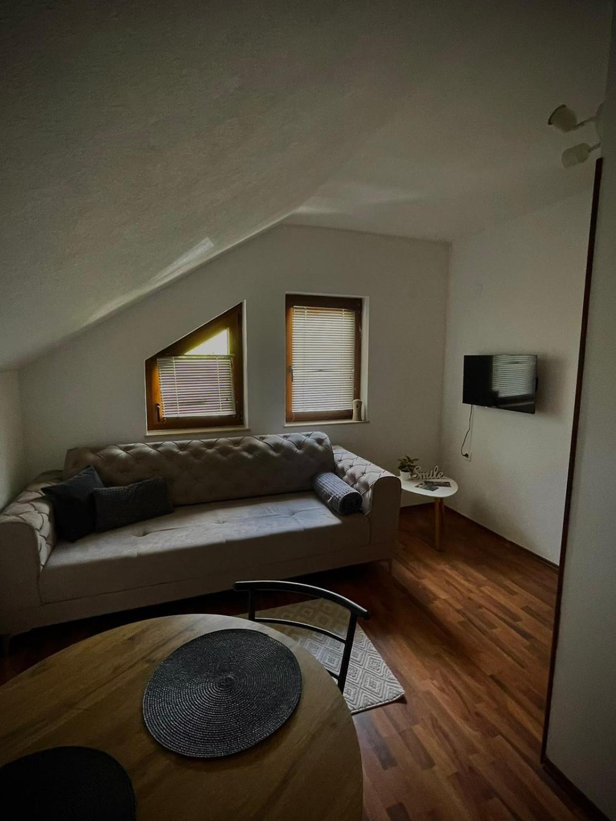 Apartment Una Dreams Lohovo Bihać Exteriör bild